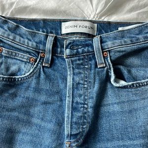 Denim Forum. Arlo high rise straight.